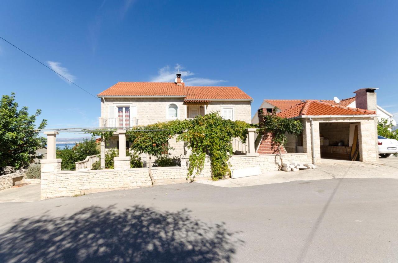 Apartments Silvana Supetar Εξωτερικό φωτογραφία